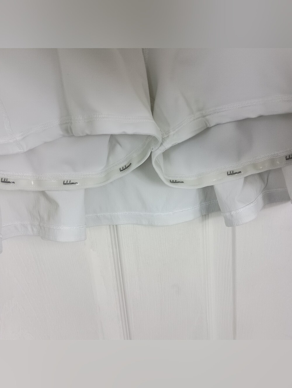 Lululemon Skort 12 Womens White Pace Rival Stretch Pockets Leg Grippers Running - Picture 6 of 12